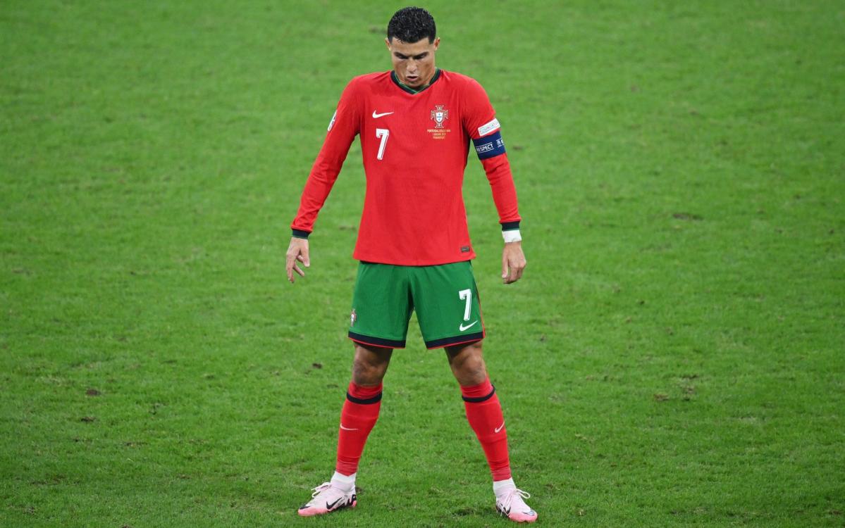 ronaldo free kick wallpaper 0009