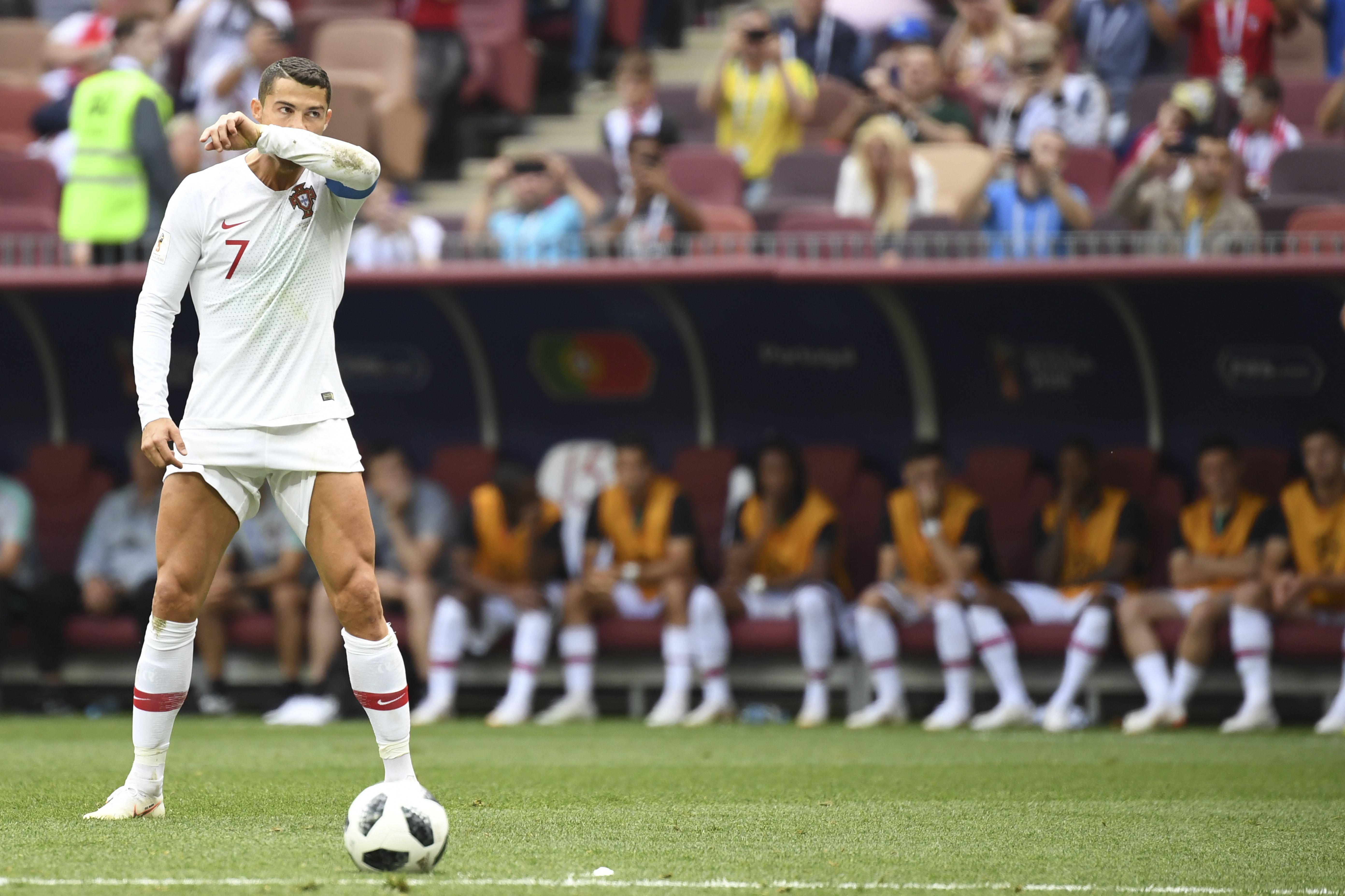 ronaldo free kick wallpaper 0013
