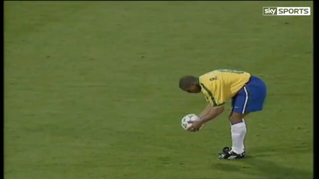 ronaldo free kick wallpaper 0040