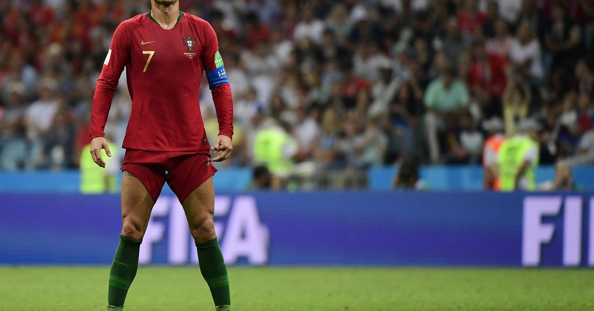 ronaldo free kick wallpaper