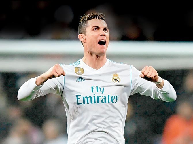ronaldo in rain 0013