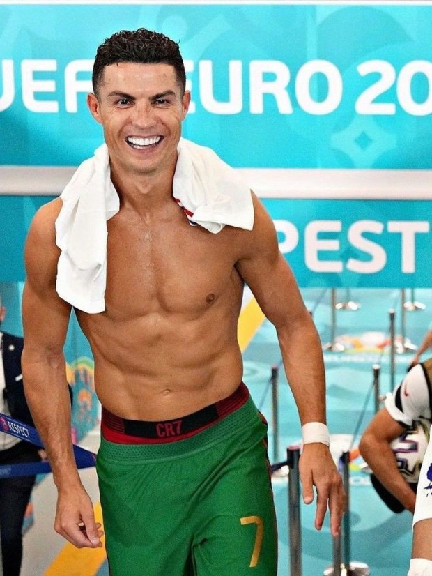 ronaldo in rain 0026
