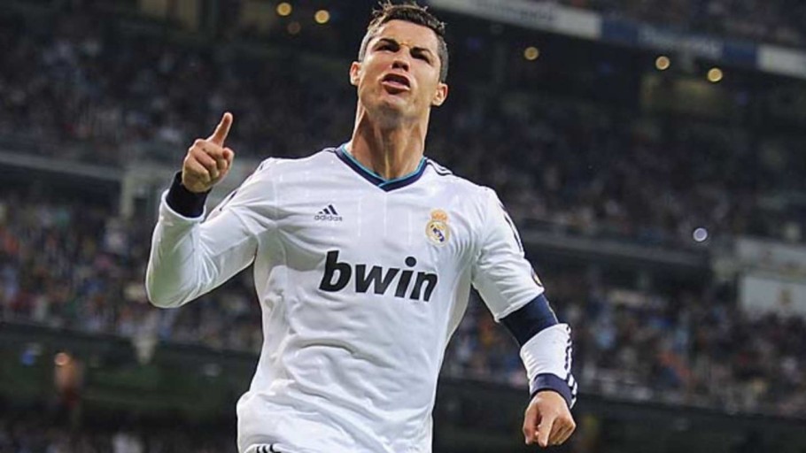 ronaldo in rain 0036