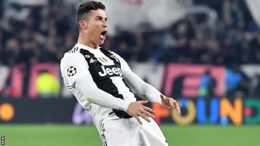 Ronaldo Juventus goal celebration