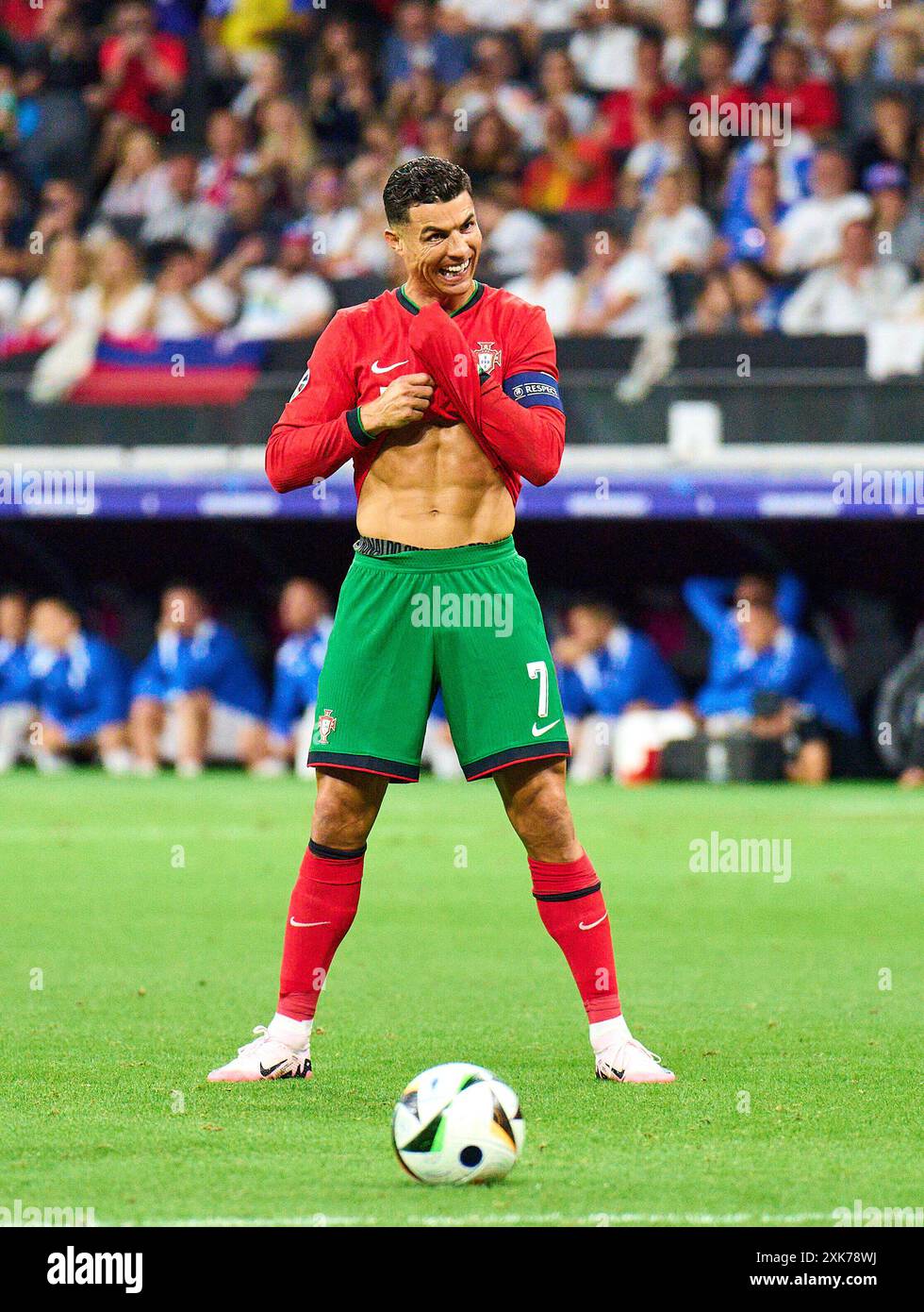 a picture of cristiano ronaldo 0043
