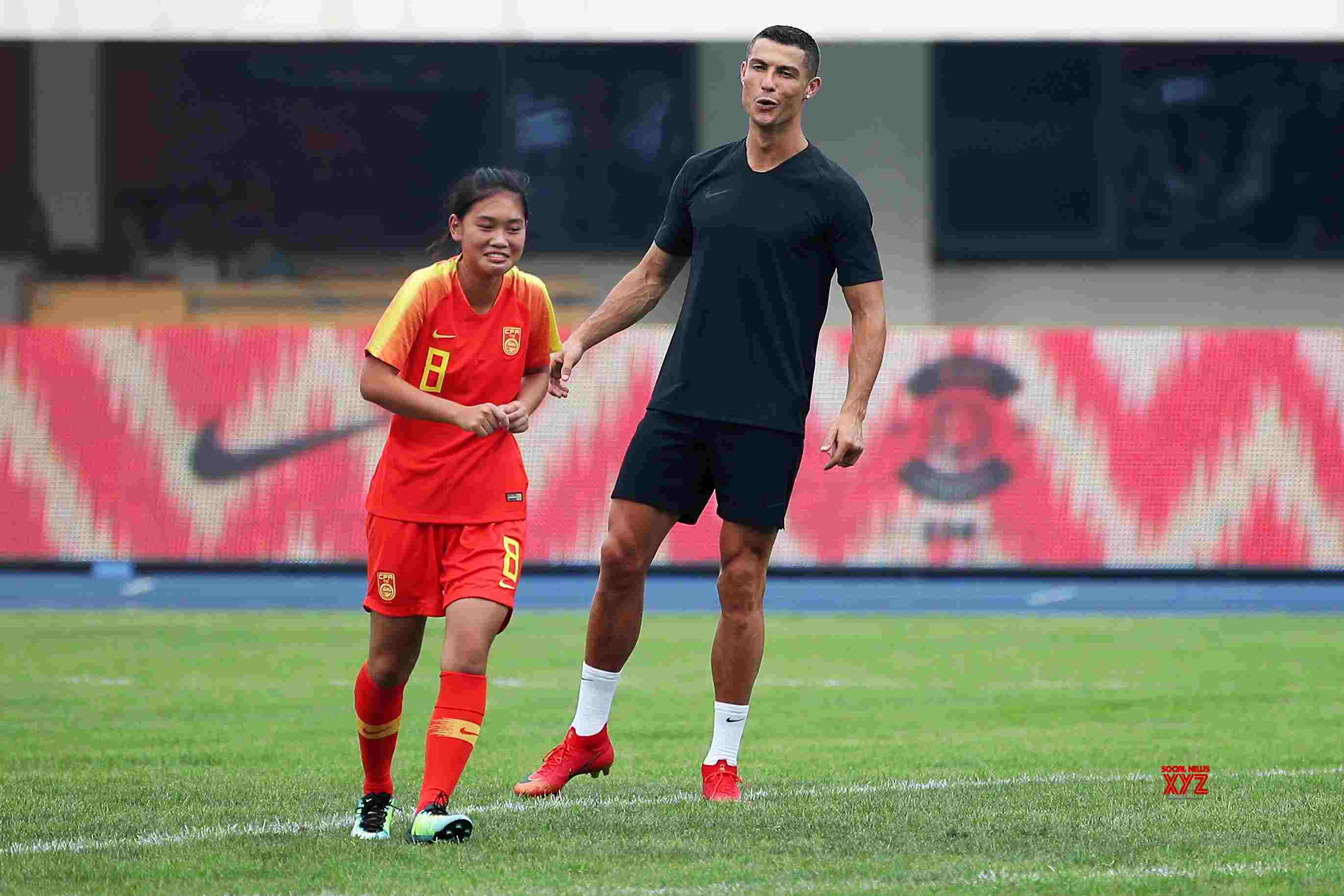 a picture of cristiano ronaldo 0064