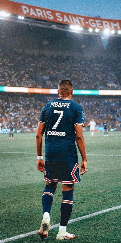 a picture of cristiano ronaldo 0068