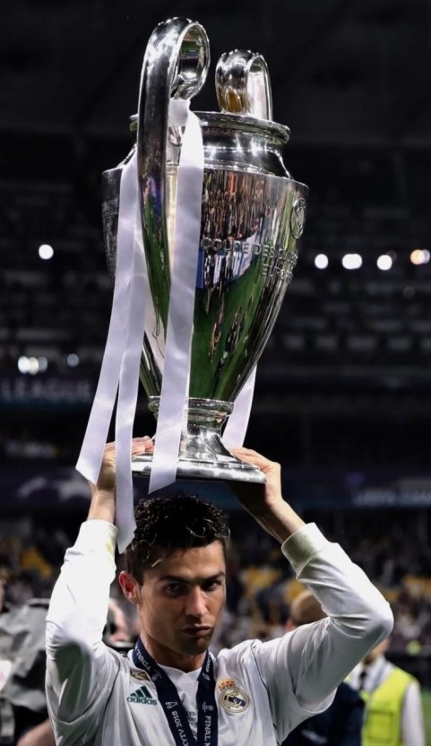 a picture of cristiano ronaldo 0061