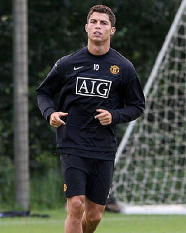 Ronaldo playing in the rain.