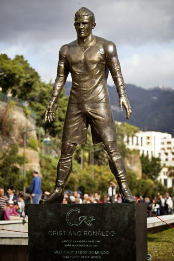 Ronaldo red carpet appearances