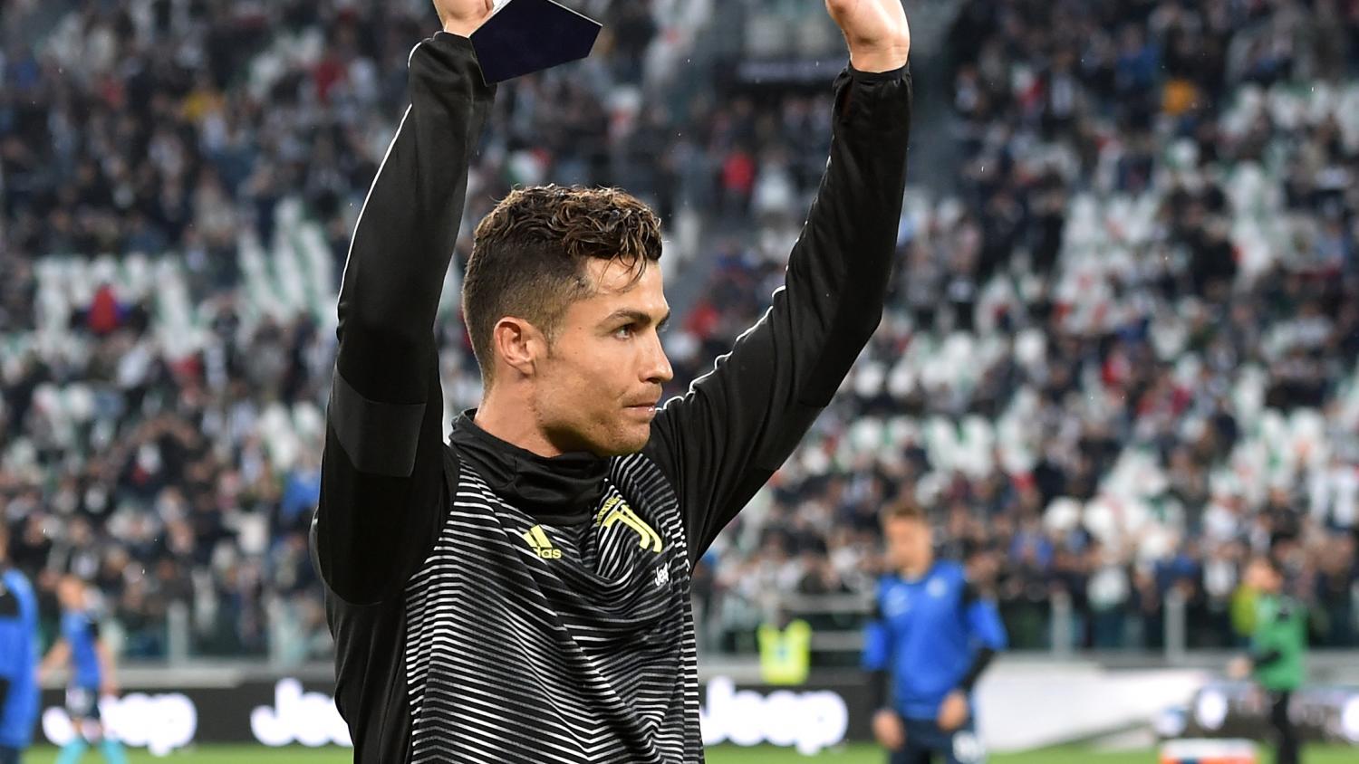 ronaldo serie a trophy 0010