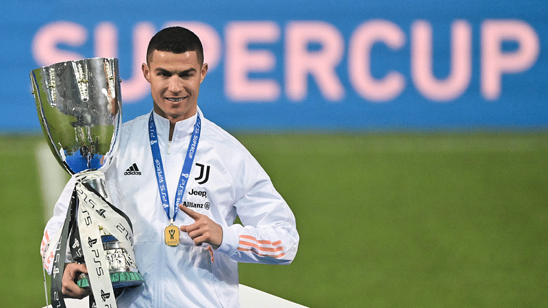ronaldo serie a trophy 0021