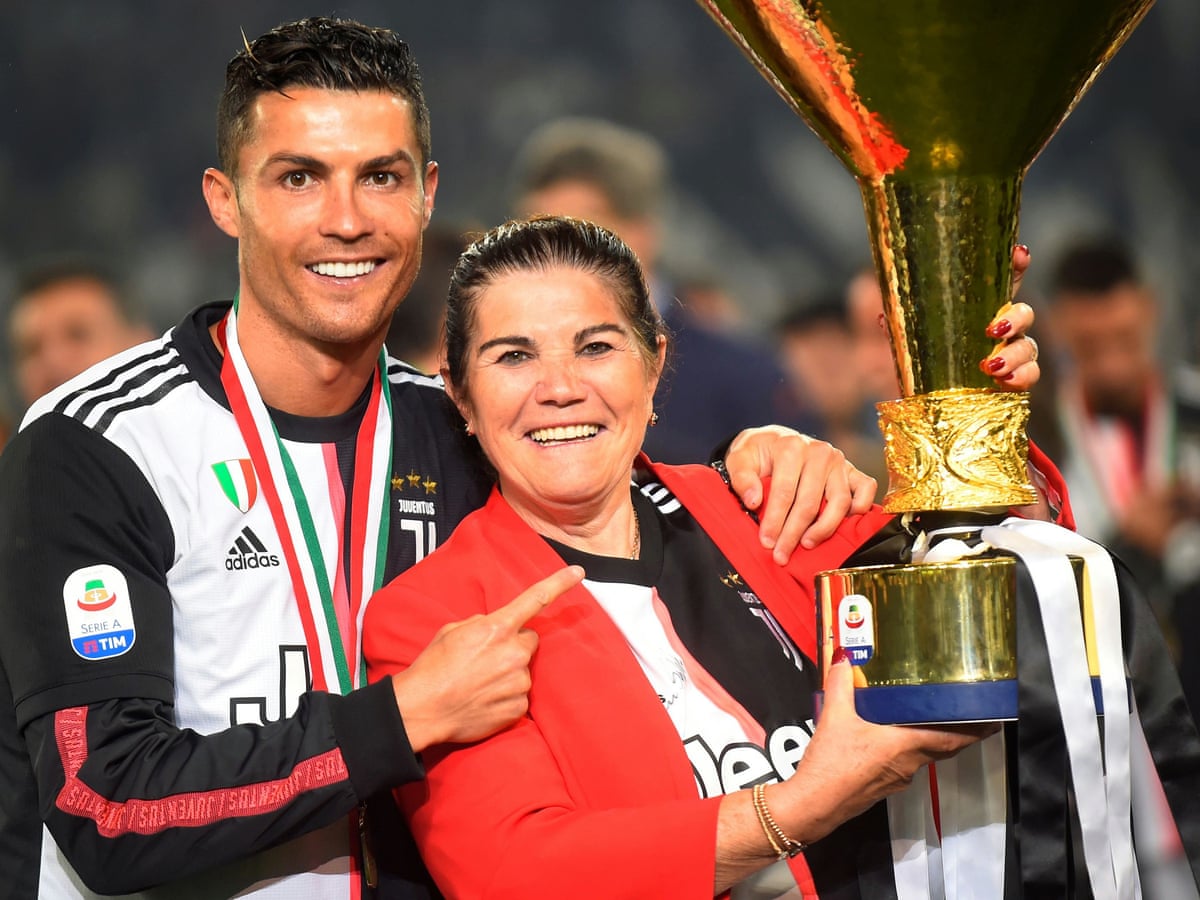 ronaldo serie a trophy 0023