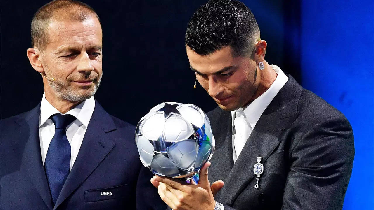 ronaldo serie a trophy 0038