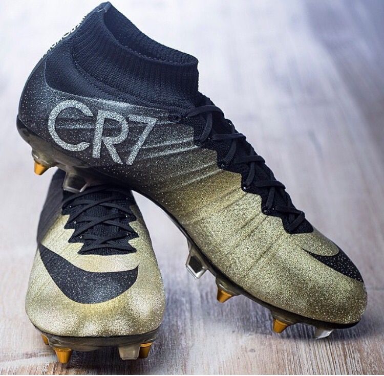 Ronaldo signature shoes