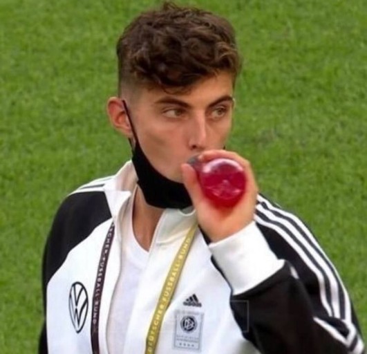 Ronaldo visual tribute.