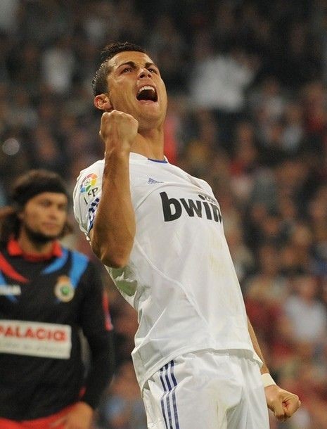 ronaldo vs slovakia 0011