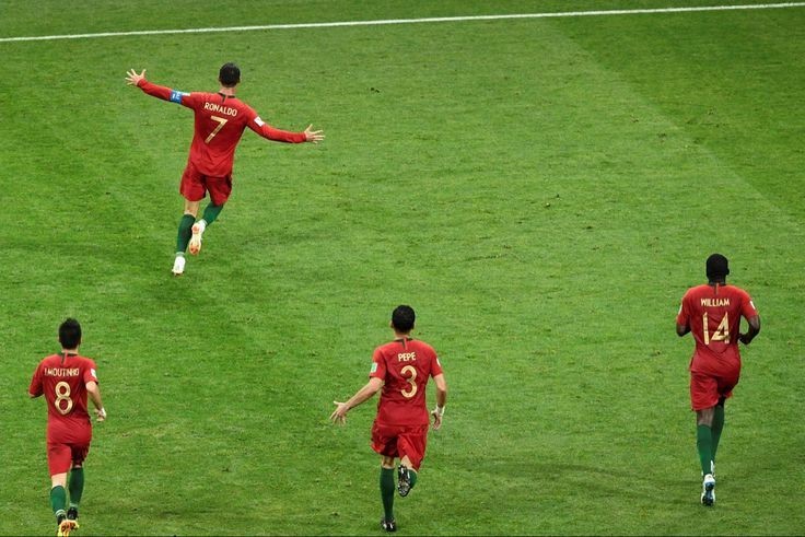ronaldo vs slovakia 0024