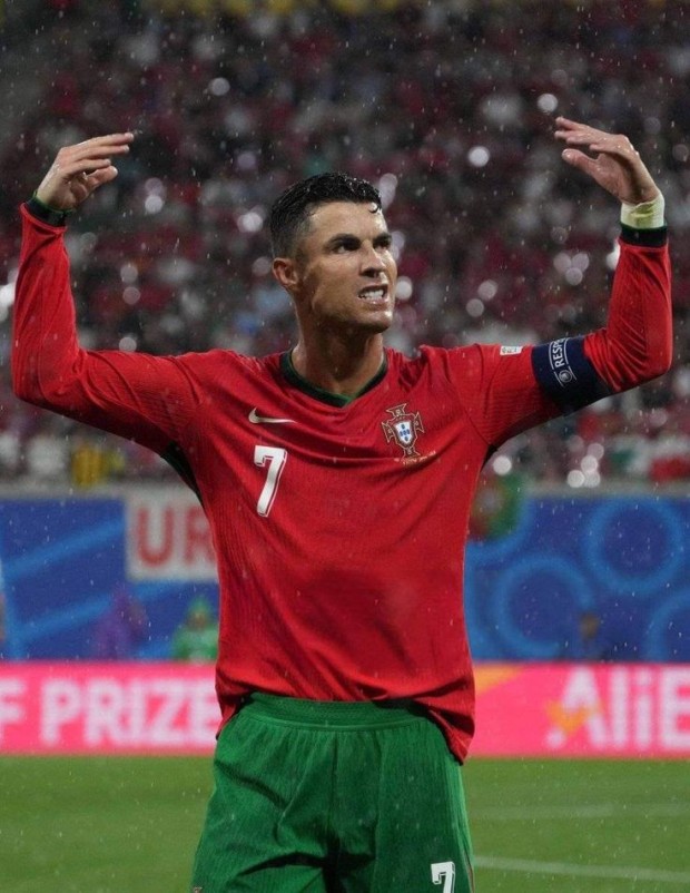 Ronaldo wet weather skills