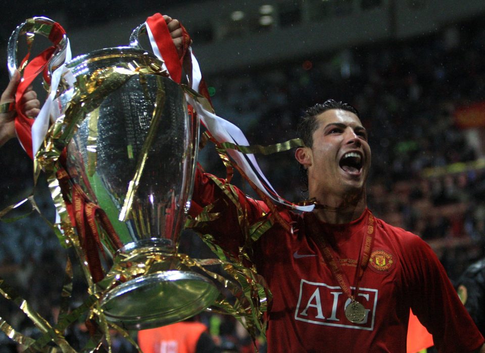 ronaldo with champions league trophy 0045