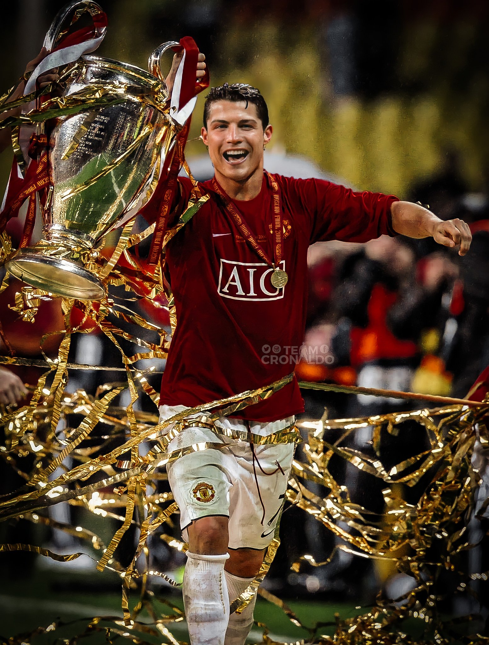 ronaldo with champions league trophy 0046