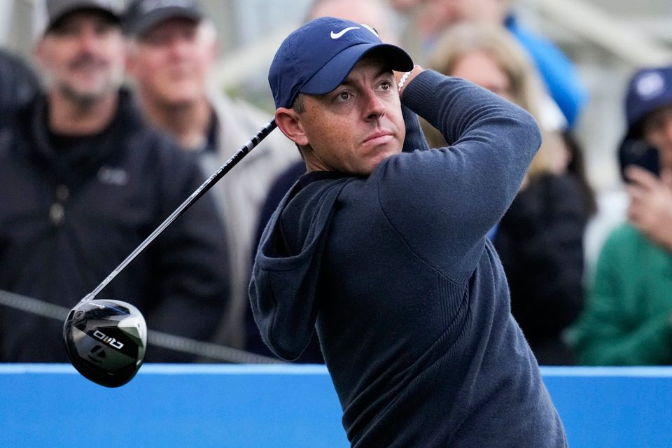 rory mcilroy beach 0047