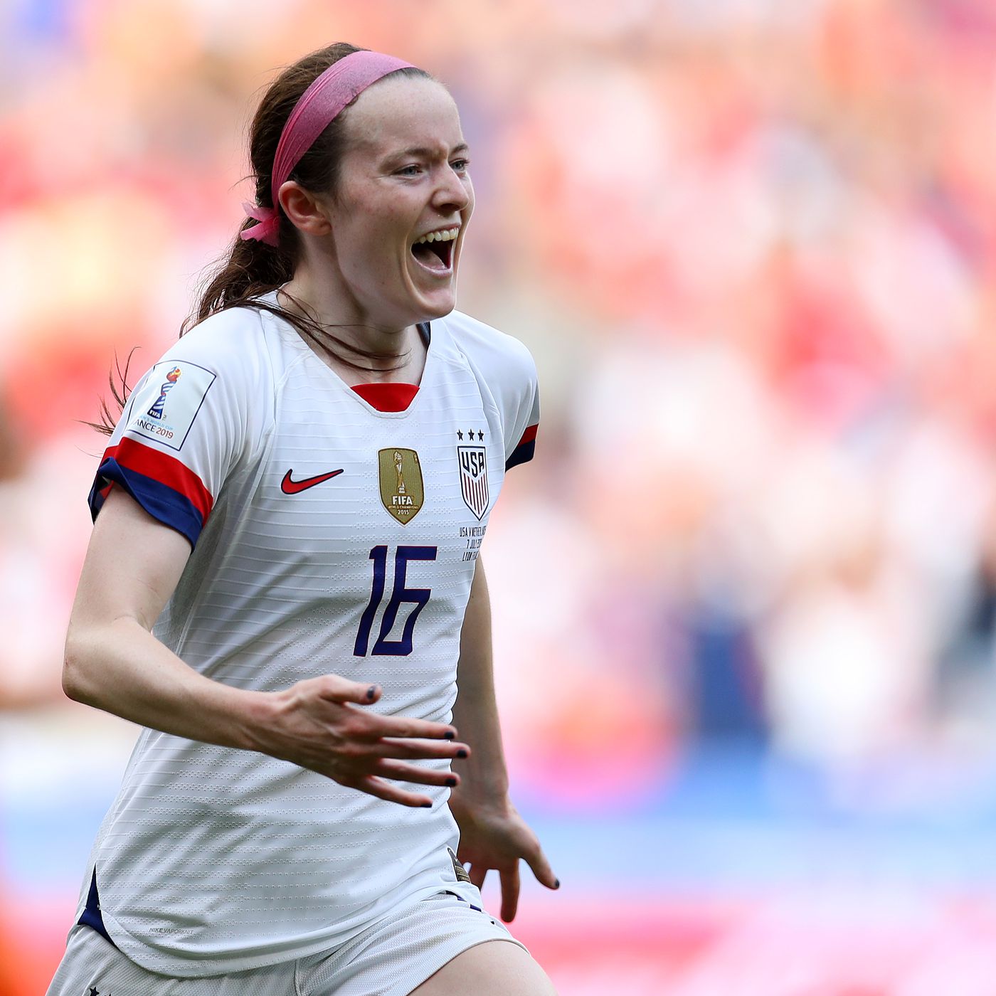 rose lavelle world cup goal 0011