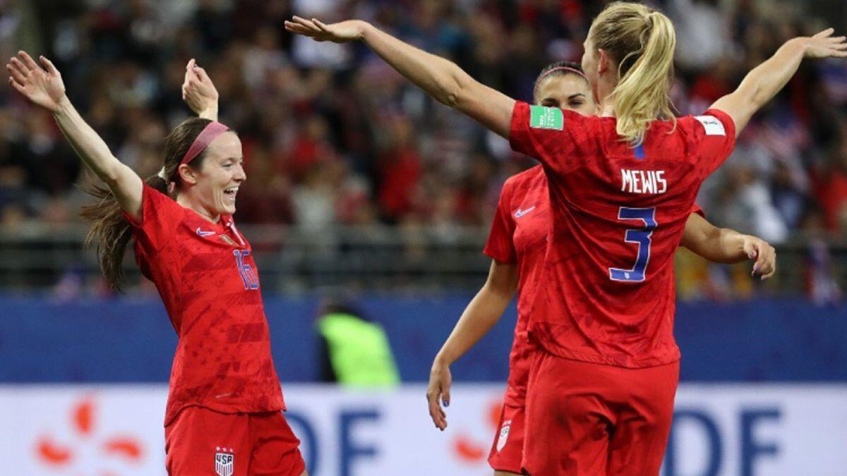 rose lavelle world cup goal 0020