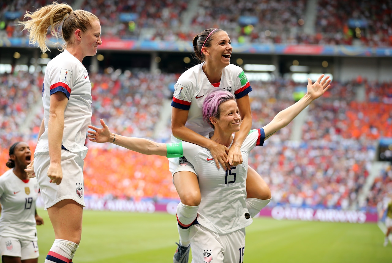 rose lavelle world cup goal 0034