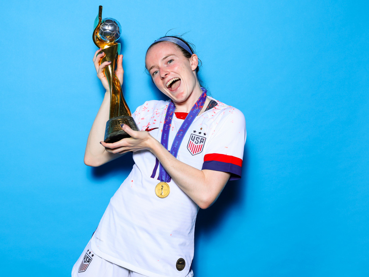 rose lavelle world cup goal 0035