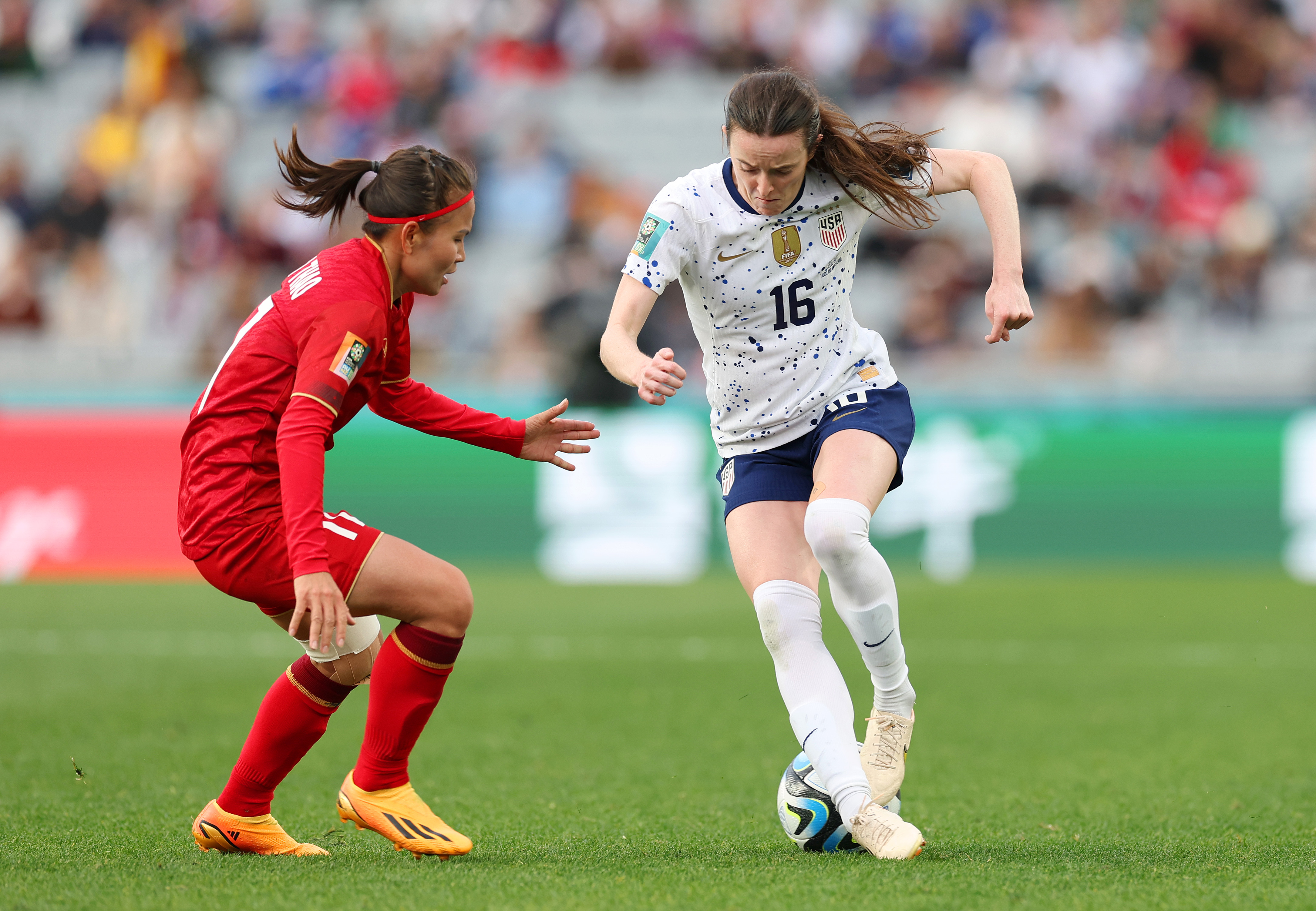 rose lavelle world cup goal 0046