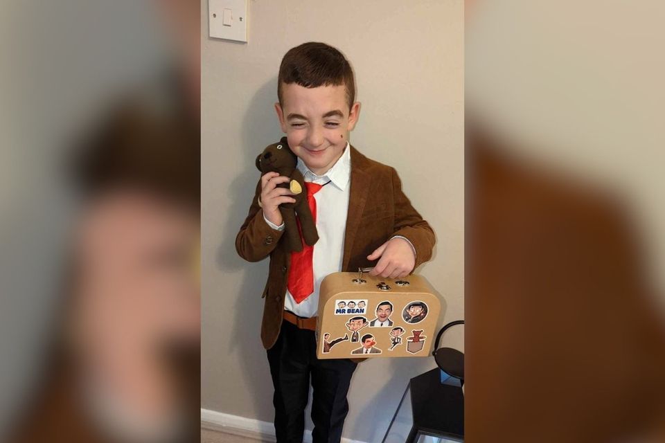 rowan atkinson childhood photos 0014