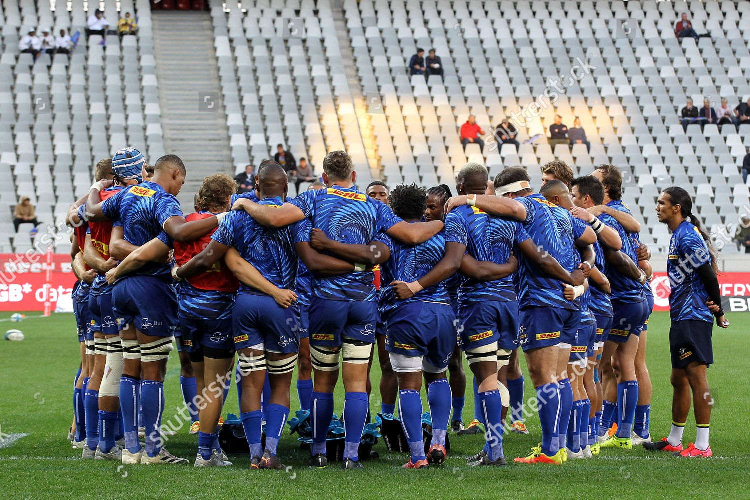 rugby huddle 0009
