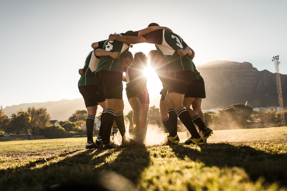 rugby huddle 0036