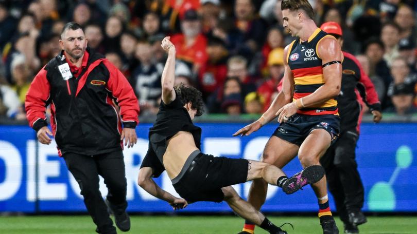 rugby streaker 0031