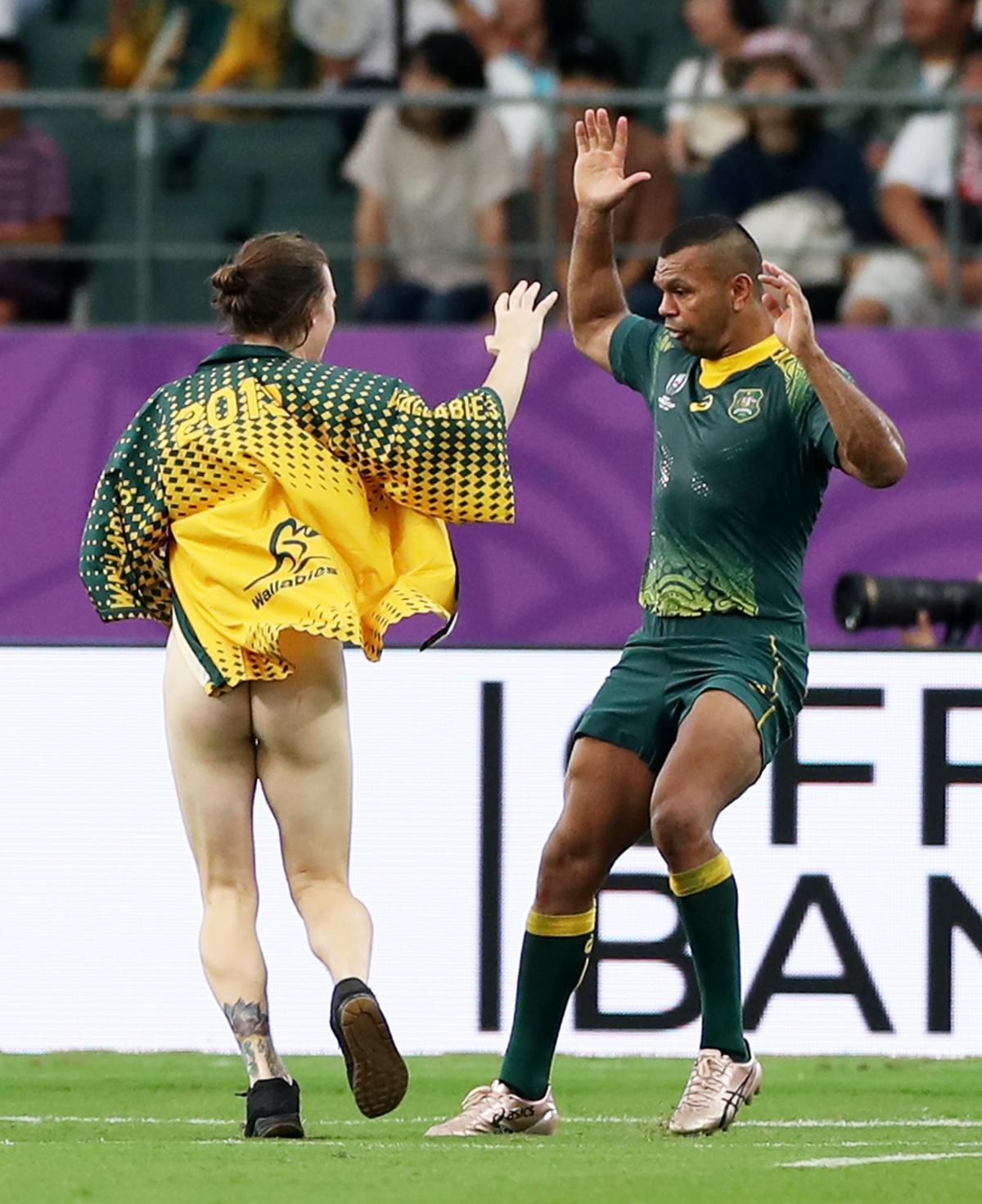 rugby streaker 0036