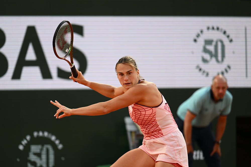 Sabalenka forehand comparison