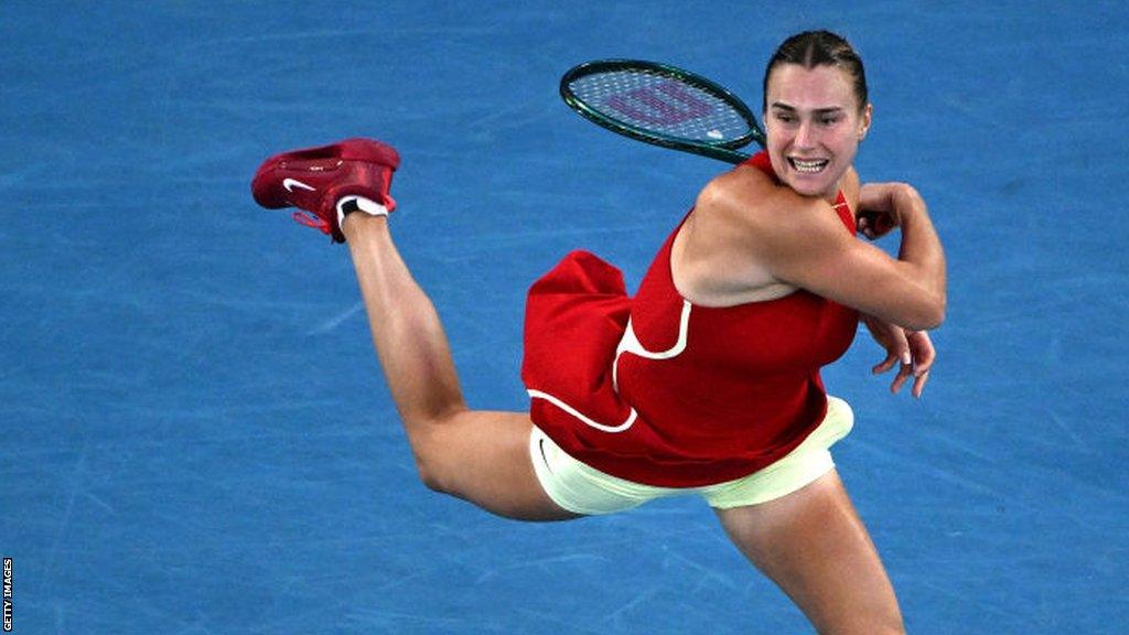 sabalenka forehand 0012
