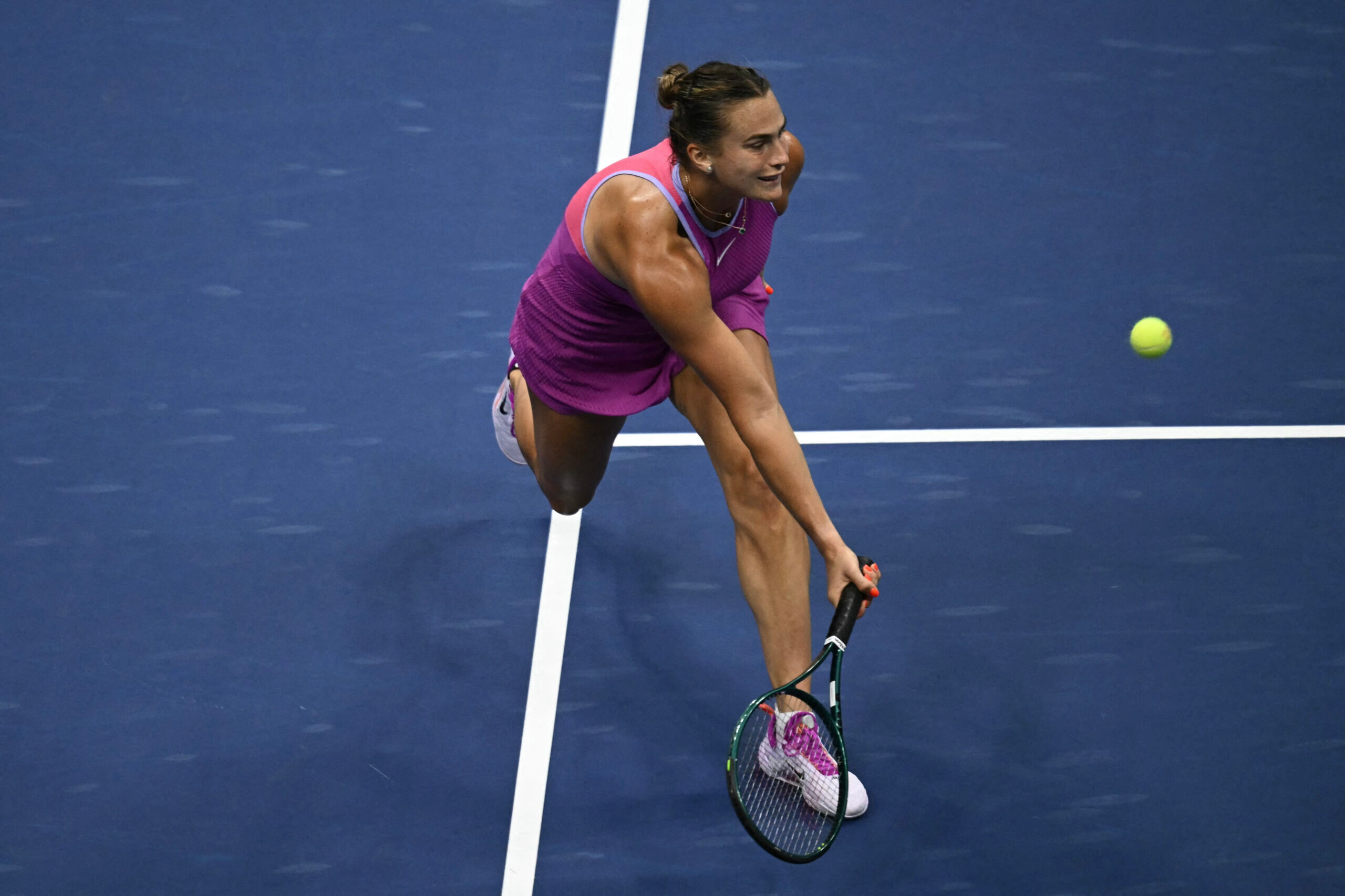 sabalenka forehand 0036