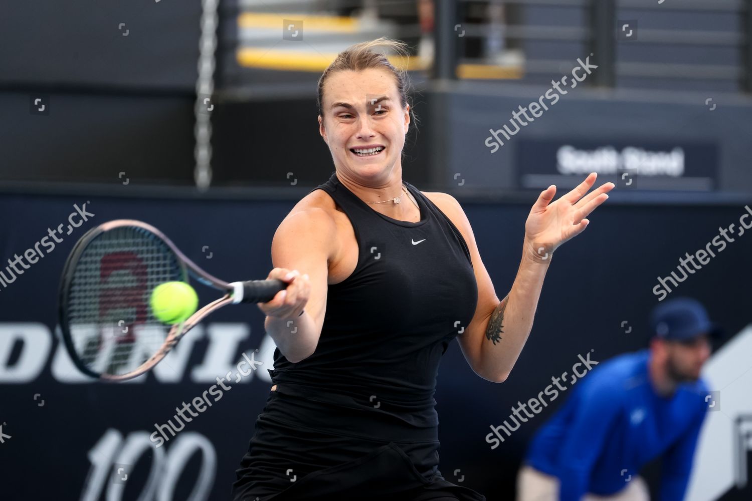 sabalenka forehand 0040