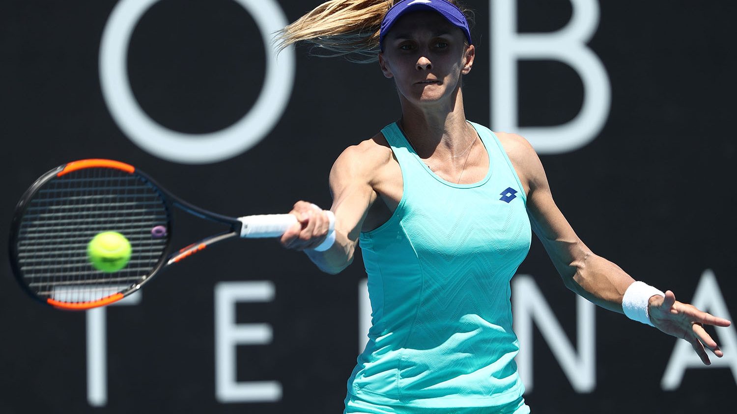 sabalenka forehand 0044