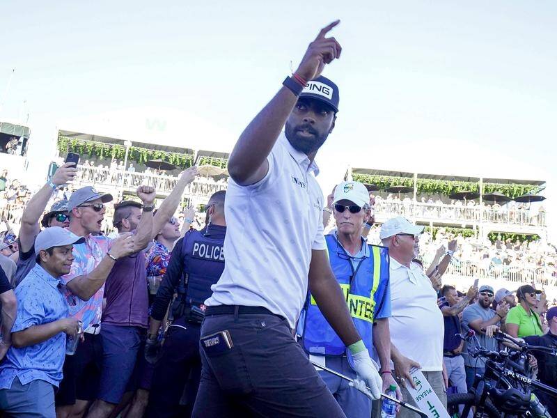 sam ryder hole in one 0038