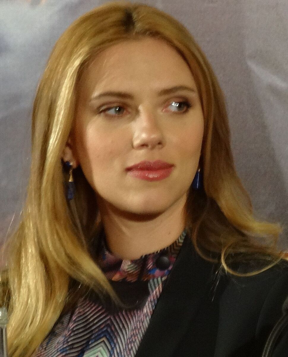 scarlett johansson smile 0044