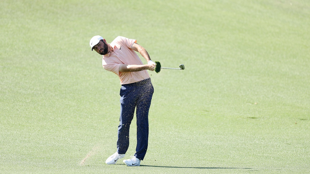 scottie scheffler iron swing 0022