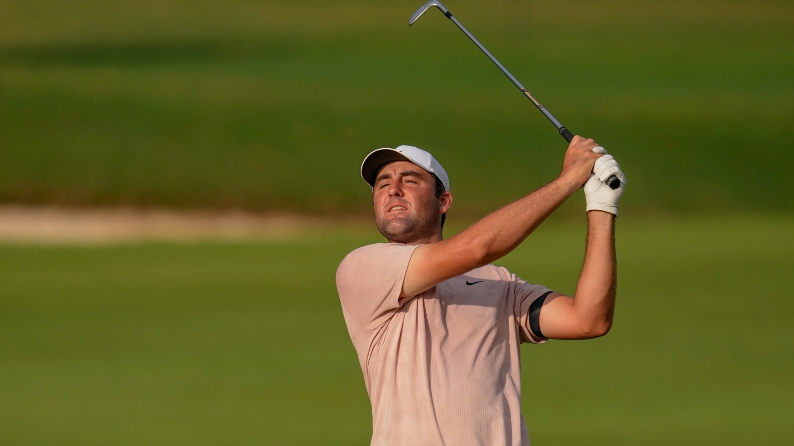 scottie scheffler iron swing 0033