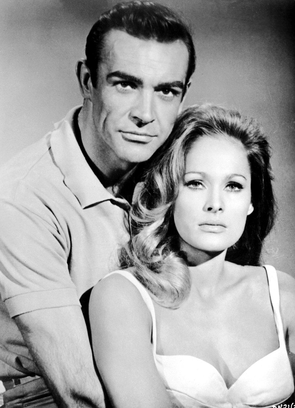 sean connery and ursula andress 0013