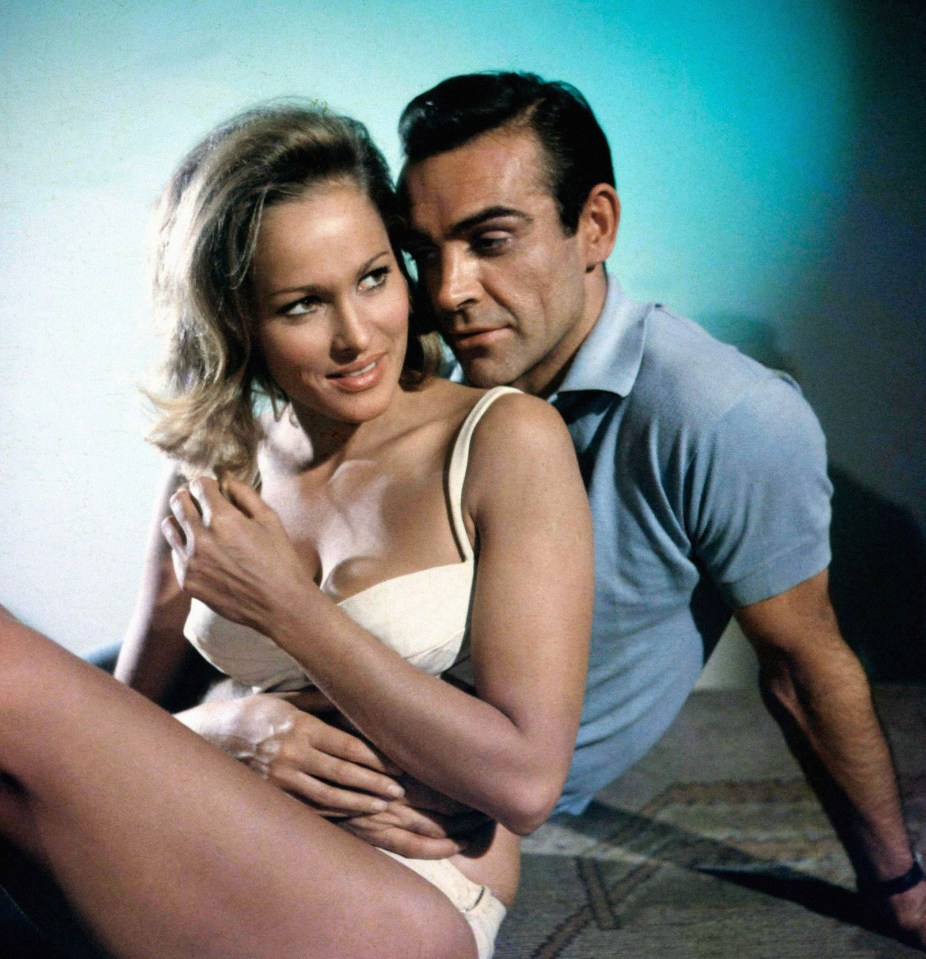 sean connery and ursula andress 0022