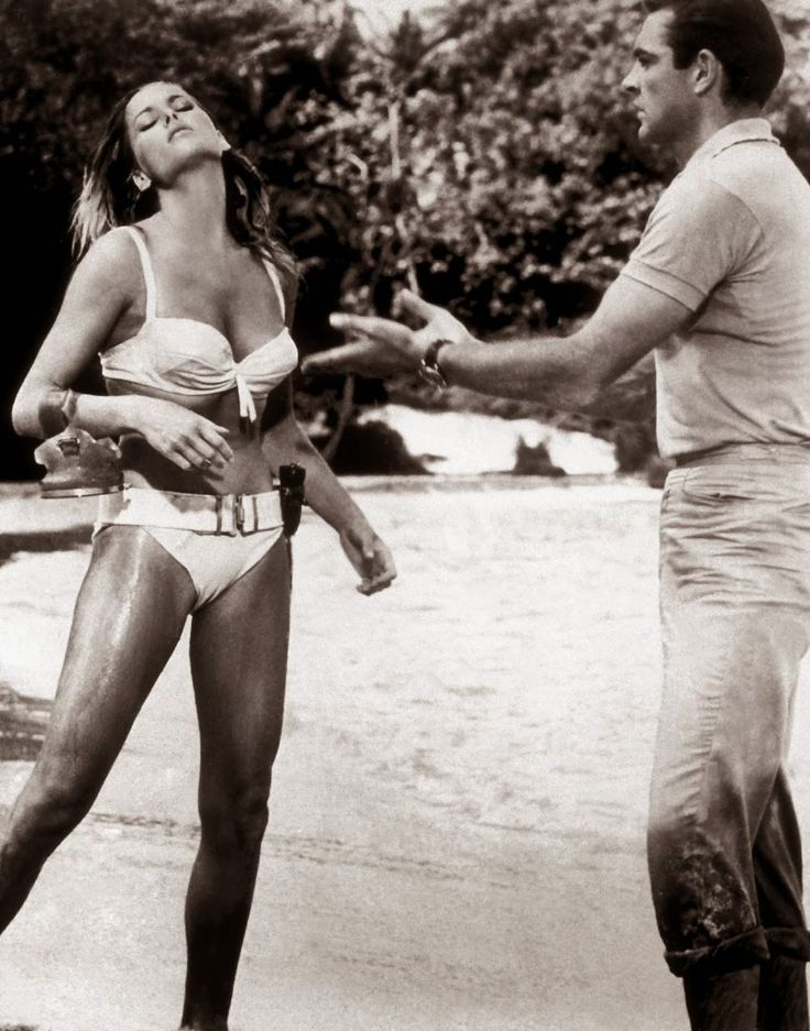 sean connery and ursula andress 0026
