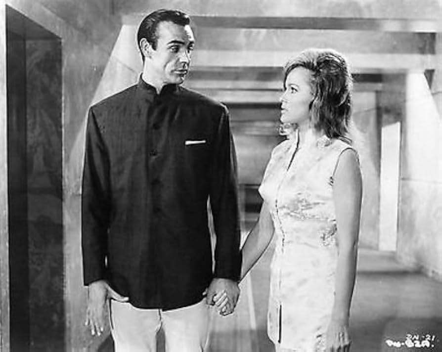 sean connery and ursula andress 0037