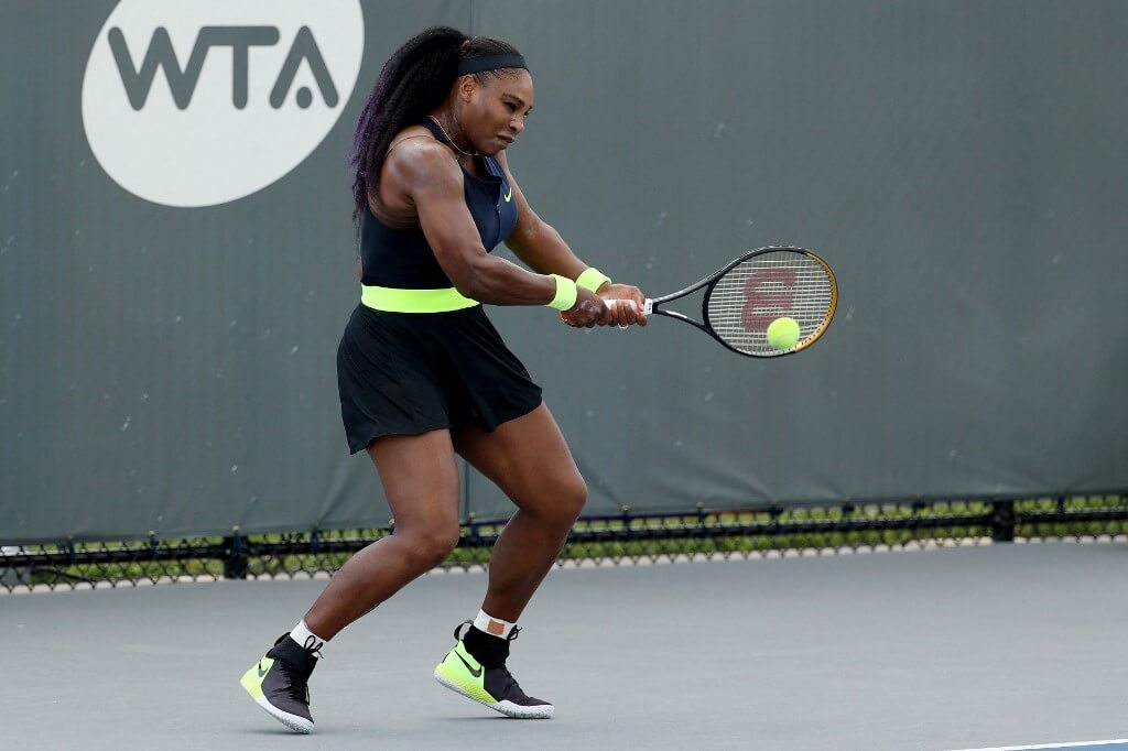 serena williams backhand 0012